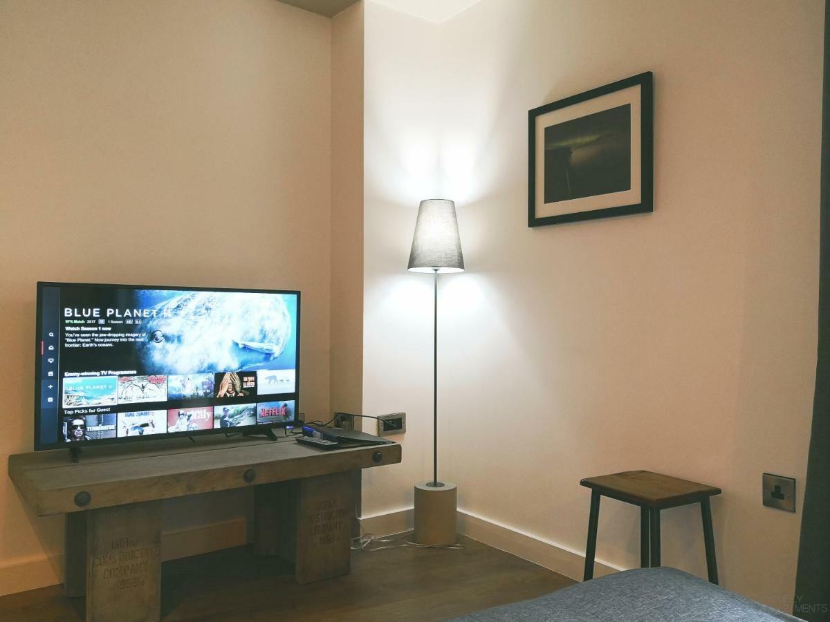 Homely Serviced Apartments - Blonk St Sheffield Extérieur photo